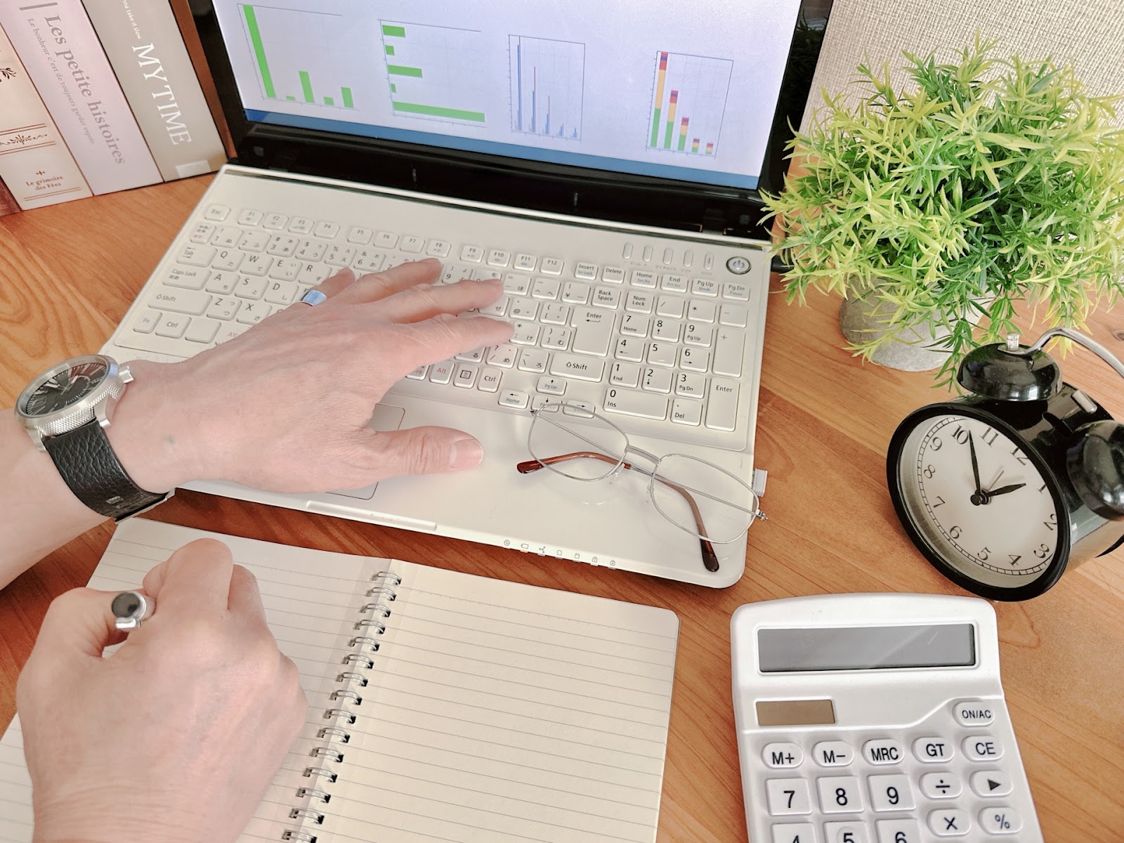 ホテル予約管理の救世主？サイトコントローラーとは？主な機能や選び方を解説！