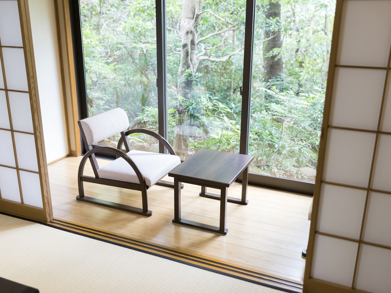 旅館経営を始めるには？必要な準備・資格から成功の秘訣まで徹底解説